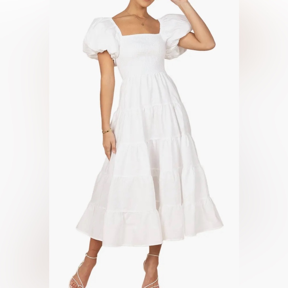 Petal & Pup white puff sleeve maxi dress size Small